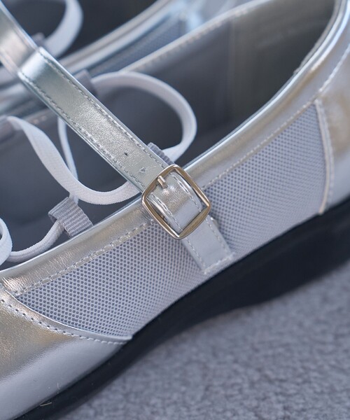 FREAK'S STORE(フリークスストア)の「レースアップメッシュバレエシューズ(バレエシューズ・レディース・ブラック/シルバー・24.0cm/23.5cm/24.5cm)」の5枚目の写真