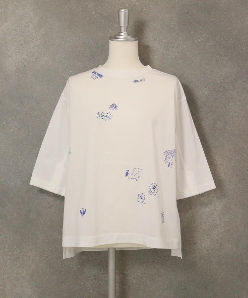 STUDIO PICONE(スタジオピッコーネ)の「ハーフスリーブ刺繍プルオーバー(Tシャツ/カットソー・レディース・ブラック/ライトブルー/ホワイト×ブラック/ホワイト×ブルー・M/L/LL)」の11枚目の写真