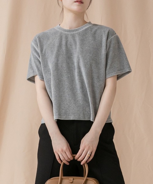 HEILIS(ヘイリス)の「コンパクトベロアTシャツ/ 秋服 コンパクト マットベロアカットソー ピンク ブラック ネイビー ブルー アイボリー オフホワイト ピンク グレー ブラウン ノームコア シンプル 韓国(Tシャツ/カットソー・レディース・ブルー/グレー/ブラック/アイボリー/ピンク/ブラウン/ネイビー・FREE)」の20枚目の写真