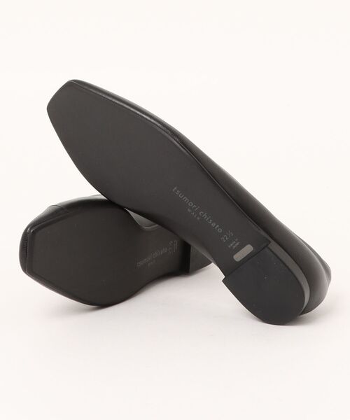 tsumori chisato WALK（ツモリチサトウォーク）の「スクエアトゥカッターパンプス（パンプス・レディース・ブラック/シルバー・23.5cm/24.5cm/23.0cm/24.0cm/22.5cm）」の4枚目の写真