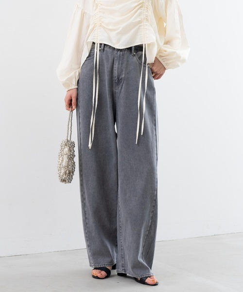 refinedworks(リファインドワークス)の「【refinedworks】オトナの女性が着やすい 緩い カーブパンツ !(デニムパンツ・レディース・ブラウン/グリーン/グレー・FREE)」の2枚目の写真