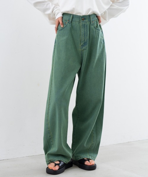 refinedworks(リファインドワークス)の「【refinedworks】オトナの女性が着やすい 緩い カーブパンツ !(デニムパンツ・レディース・ブラウン/グリーン/グレー・FREE)」の3枚目の写真