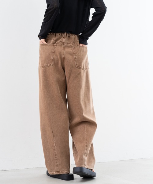 refinedworks(リファインドワークス)の「【refinedworks】オトナの女性が着やすい 緩い カーブパンツ !(デニムパンツ・レディース・ブラウン/グリーン/グレー・FREE)」の9枚目の写真