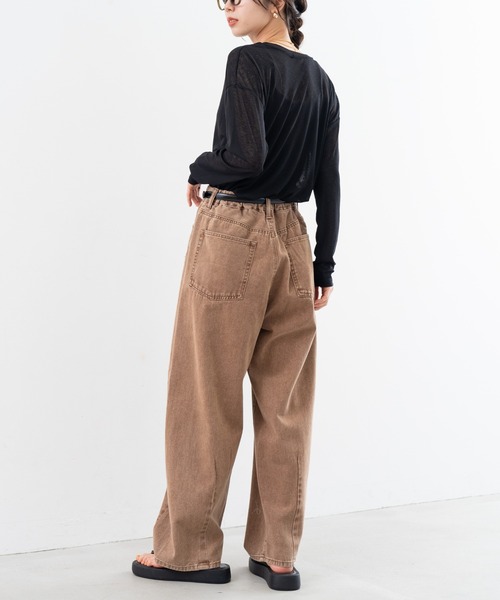 refinedworks(リファインドワークス)の「【refinedworks】オトナの女性が着やすい 緩い カーブパンツ !(デニムパンツ・レディース・ブラウン/グリーン/グレー・FREE)」の13枚目の写真