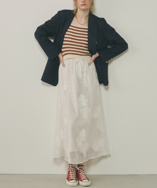 Unitage(ユニテージ)の「総刺繍シアーフレアスカート(スカート・レディース・アイボリー/ブラック・FREE)」の15枚目の写真