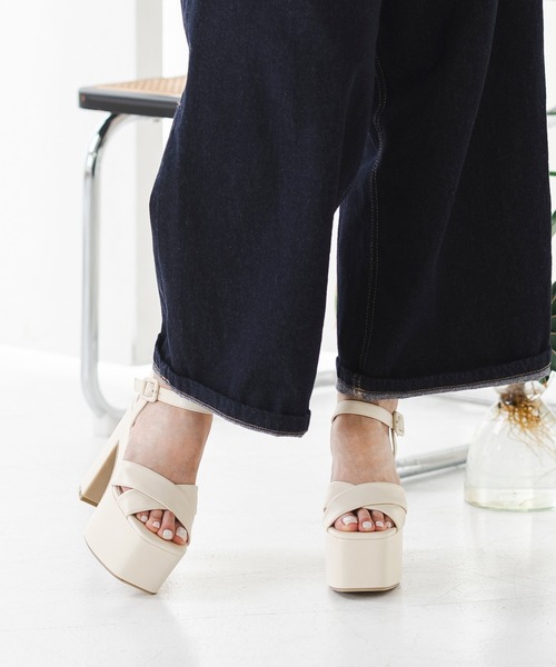 attagirl（アタガール）の「厚底クロスベルトサンダル（サンダル・レディース・ブラック/ブルー/アイボリー/シルバー・LL/L/M/S）」の20枚目の写真