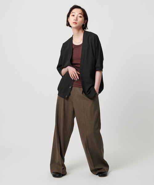 BEAUTY&YOUTH UNITED ARROWS（ビューティーアンドユースユナイテッドアローズ）の「【WEB限定】グリッド エアーワッフル ハーフスリーブ Vカーディガン（カーディガン/ボレロ・メンズ・オフホワイト/ブラック/ライトブルー・S/M/L）」の4枚目の写真