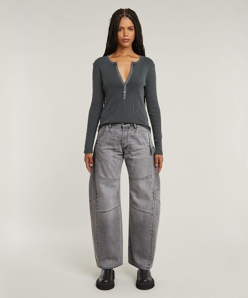 G-STAR(ジースター)の「DEEP V-NECK SLIM TOP/Vネックヘンリースリムトップス(Tシャツ/カットソー・レディース・ブラック系その他/ベージュ系その他・X-SMALL/SMALL/MEDIUM)」の4枚目の写真