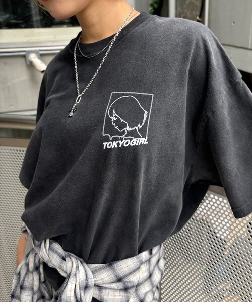TOKYOGIRL（トーキョーガール）の「WEB限定/2サイズ【TOKYOGIRL/東京ガール】ロゴTEE（Tシャツ/カットソー・レディース・ブラック/ホワイト/ネイビー・MEDIUM/LARGE）」の13枚目の写真