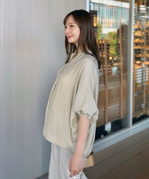 Emma Taylor(エマテイラー)の「キーネックシアードルマンオーバーシャツ(シャツ/ブラウス・レディース・ホワイト/ブラック/セージグリーン・FREE)」の19枚目の写真