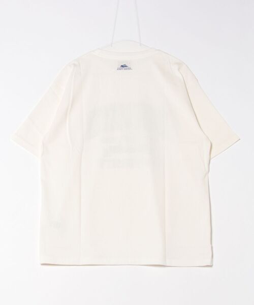 KRIFF MAYER（クリフメイヤー）の「【汗染み防止･軽撥水･防汚･吸水速乾･接触冷感】ウェットプロテクトT(カレッジ)（Tシャツ/カットソー・メンズ・レッド/ライトグリーン/チャコール/ネイビー/オフホワイト/グレー・MEDIUM/LARGE/X-LARGE）」の7枚目の写真