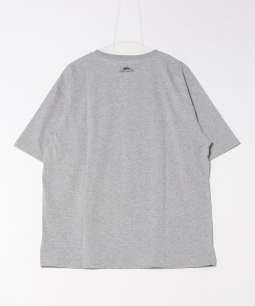 KRIFF MAYER（クリフメイヤー）の「【汗染み防止･軽撥水･防汚･吸水速乾･接触冷感】ウェットプロテクトT(カレッジ)（Tシャツ/カットソー・メンズ・レッド/ライトグリーン/チャコール/ネイビー/オフホワイト/グレー・MEDIUM/LARGE/X-LARGE）」の10枚目の写真