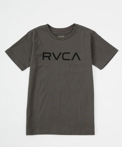RVCA(ルーカ)の「RVCA キッズ RVCA PFP SS Tシャツ 【2025年春夏モデル】/ルーカキッズ半袖ロゴTシャツ(Tシャツ/カットソー・キッズ・ブルー系その他/ブラック系その他/レッド系その他/オフホワイト・160/150/140/130)」の1枚目の写真