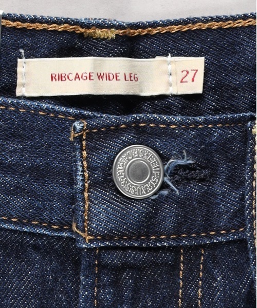 Levi's(リーバイス)の「Levi's(リーバイス)「RIBCAGE」ワイドレッグ(デニムパンツ・レディース・ノンウォッシュ・26inch/25inch/24inch/27inch)」の3枚目の写真