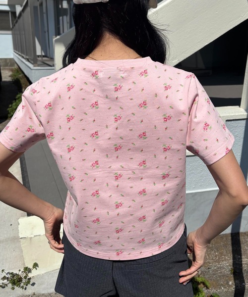 Casselini（キャセリーニ）の「[UMBRO × Casselini] 花柄ロゴTシャツ（Tシャツ/カットソー・レディース・ピンク/ネイビー/ホワイト・FREE）」の8枚目の写真