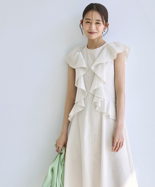 RUIRUE BOUTIQUE(ルイルエブティック)の「洗える | フロー ラッフル ワンピース | レディース おしゃれ きれいめ リゾート 休日コーデ 二の腕カバー フレンチスリーブ フレア リゾートワンピ(ワンピース・レディース・ブルー/ブラック/ホワイト・S/M/L/LL)」の7枚目の写真