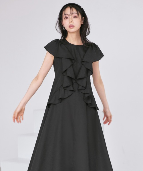 RUIRUE BOUTIQUE(ルイルエブティック)の「洗える | フロー ラッフル ワンピース | レディース おしゃれ きれいめ リゾート 休日コーデ 二の腕カバー フレンチスリーブ フレア リゾートワンピ(ワンピース・レディース・ブルー/ブラック/ホワイト・S/M/L/LL)」の12枚目の写真