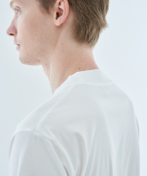 ESTNATION（エストネーション）の「ESTNATION / ハイバックネックカットソー＜ディオラマ＞（Tシャツ/カットソー・メンズ・ブラック/ホワイト・SMALL/MEDIUM/LARGE/X-LARGE）」の8枚目の写真