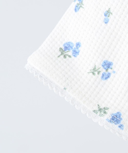 INTER FACTORY(インターファクトリー)の「ちょこび - 花柄ワッフルT made in INTER FACTORY(Tシャツ/カットソー・レディース・アイボリー/サックスブルー・FREE)」の9枚目の写真