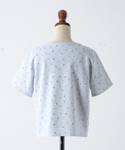 INTER FACTORY(インターファクトリー)の「ちょこび - 花柄ワッフルT made in INTER FACTORY(Tシャツ/カットソー・レディース・アイボリー/サックスブルー・FREE)」の13枚目の写真
