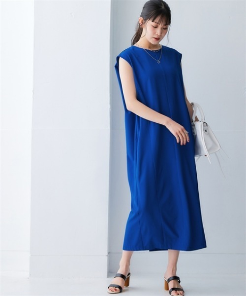 nissen（ニッセン）の「二の腕華奢見えカバータックワンピース（防しわ・ストレッチ）＜大きいサイズ有＞（ワンピース・レディース・ブラック/ブルー/オレンジ・S/M/L/LL/3L）」の2枚目の写真