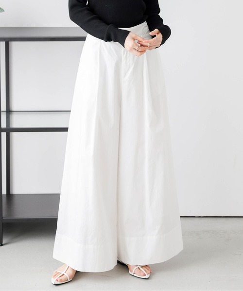 La-gemme(ラジェム)の「タックワイドパンツ(その他パンツ・レディース・ホワイト/イエロー系その他/ブラック・M/L)」の9枚目の写真