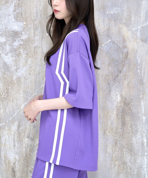 Nora Lily(ノラリリー)の「【Nora Lily】Shift Line Short Sleeve Track Top(UNISEX)(Tシャツ/カットソー・メンズ・ブルー/グリーン/ブラック/パープル・FREE)」の12枚目の写真