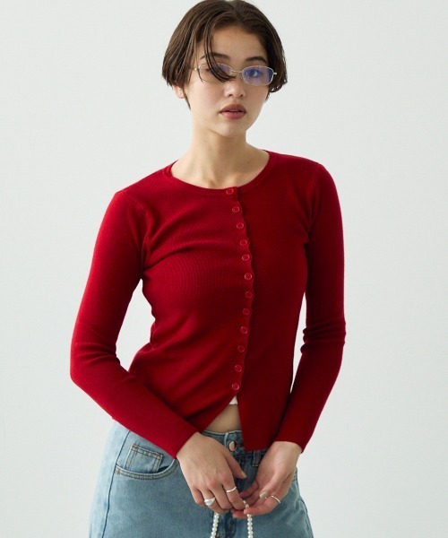 Clum（クルム）の「button down long sleeve tight knit / ボタンダウンロングスリーブタイトニット（ニット/セーター・レディース・ブラウン/レッド/ブラック・FREE）」の3枚目の写真