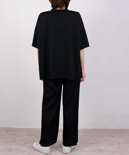 CLOTHY(クロシィ)の「【風通しバツグン!ゆったりオーバーシルエット】フクレBIGTシャツ(Tシャツ/カットソー・レディース・ブラウン/チャコールグレー/ブラック/ホワイト・FREE)」の13枚目の写真