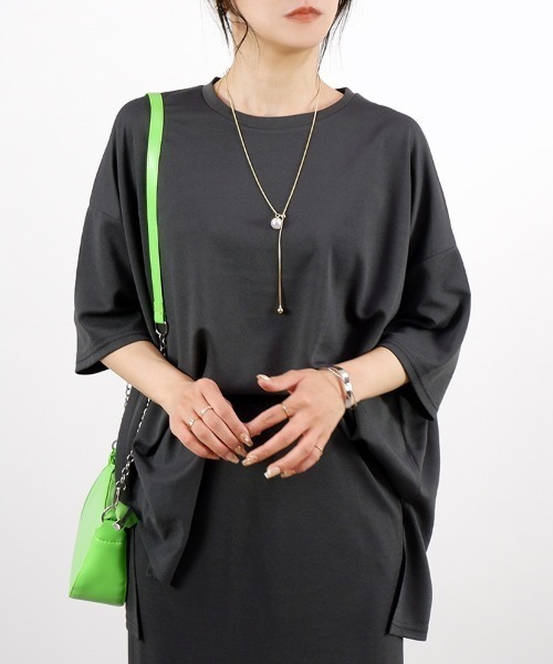 CLOTHY(クロシィ)の「【風通しバツグン!ゆったりオーバーシルエット】フクレBIGTシャツ(Tシャツ/カットソー・レディース・ブラウン/チャコールグレー/ブラック/ホワイト・FREE)」の20枚目の写真