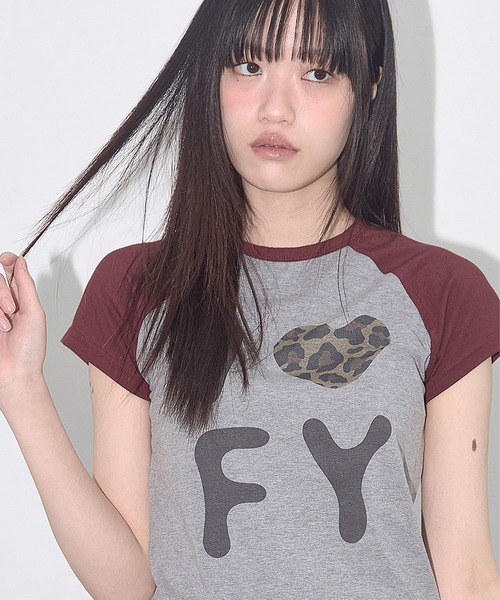 ★FANCYCLUB★I LOVE FY TEE (WHITE)★正規品/韓国直送料込/人気 A'GEM/9 × .kom 『 FANCY CLUB/ファンシークラブ』 I LOVE FY