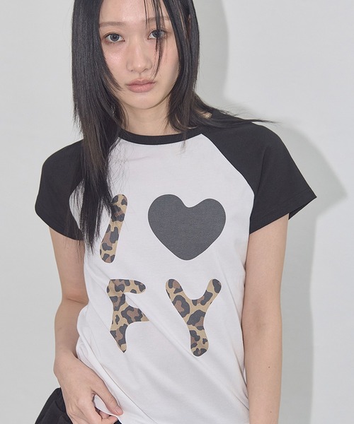FANCY CLUB（ファンシークラブ）の「FANCY CLUB/ファンシークラブ I LOVE FY TEE Tシャツ（Tシャツ/カットソー・レディース・グレー/ホワイト・ONE SIZE）」の22枚目の写真