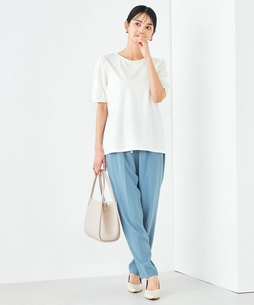 a.v.v(アーヴェヴェ)の「【UVカット】パール調ネックトップス(Tシャツ/カットソー・レディース・ホワイト/グレー系その他/ブラック・34/36/40/42/38)」の8枚目の写真
