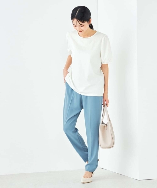 a.v.v(アーヴェヴェ)の「【UVカット】パール調ネックトップス(Tシャツ/カットソー・レディース・ホワイト/グレー系その他/ブラック・34/36/40/42/38)」の9枚目の写真