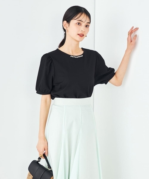 a.v.v(アーヴェヴェ)の「【UVカット】パール調ネックトップス(Tシャツ/カットソー・レディース・ホワイト/グレー系その他/ブラック・34/36/40/42/38)」の16枚目の写真
