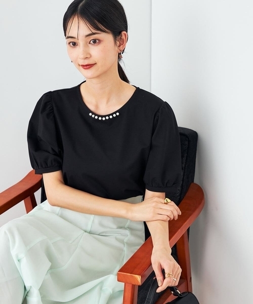 a.v.v(アーヴェヴェ)の「【UVカット】パール調ネックトップス(Tシャツ/カットソー・レディース・ホワイト/グレー系その他/ブラック・34/36/40/42/38)」の17枚目の写真