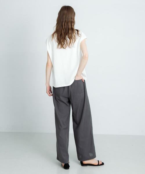 URBAN RESEARCH Sonny Label（アーバンリサーチサニーレーベル）の「『UR TECH ひやサラクール』フレンチスリーブTシャツ（Tシャツ/カットソー・レディース・オフホワイト/チャコールグレー/ピンク/グレー系その他・FREE）」の11枚目の写真