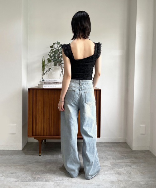 Jewelobe(ジュエローブ)の「レースカバードダメージワイドデニムパンツ(デニムパンツ・レディース・ブルー・S/M)」の12枚目の写真