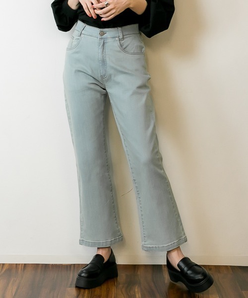 RCD(アールシーディー)の「セミフレアパンツ(デニムパンツ・レディース・ネイビー/ダークネイビー/ブラック/ブルー・M/L/LL/3L/4L)」の1枚目の写真