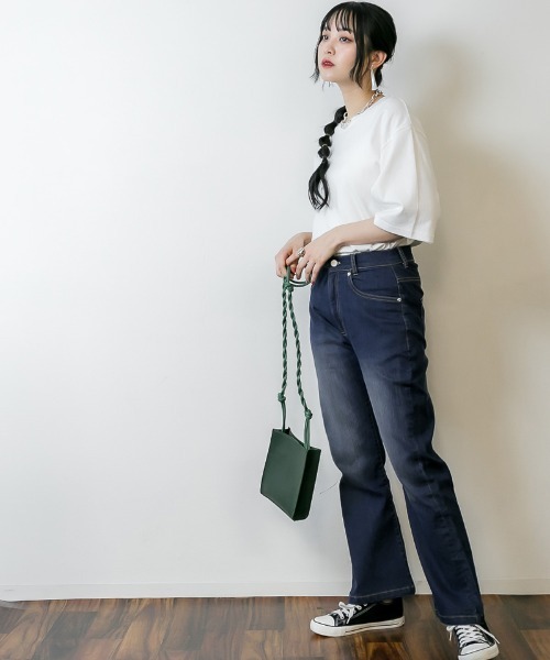 RCD(アールシーディー)の「セミフレアパンツ(デニムパンツ・レディース・ネイビー/ダークネイビー/ブラック/ブルー・M/L/LL/3L/4L)」の19枚目の写真