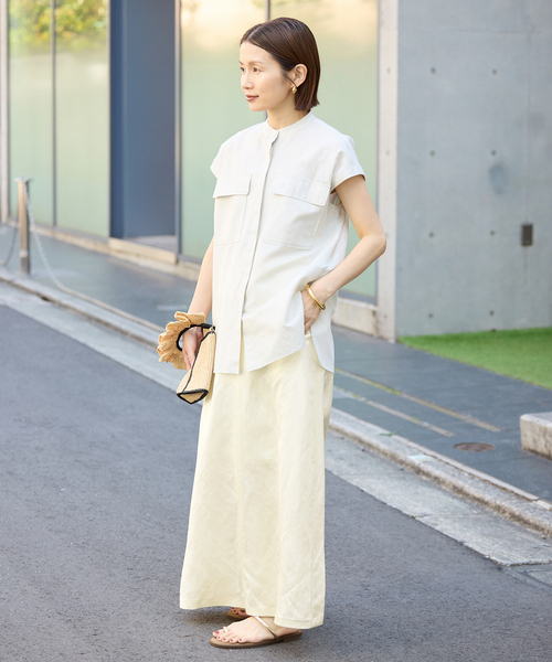 IENA(イエナ)の「L/VISバックサテンリーンスカート(スカート・レディース・ブラック/ホワイト・34/36/38)」の6枚目の写真