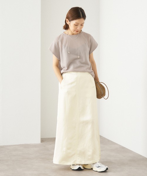 IENA(イエナ)の「L/VISバックサテンリーンスカート(スカート・レディース・ブラック/ホワイト・34/36/38)」の7枚目の写真