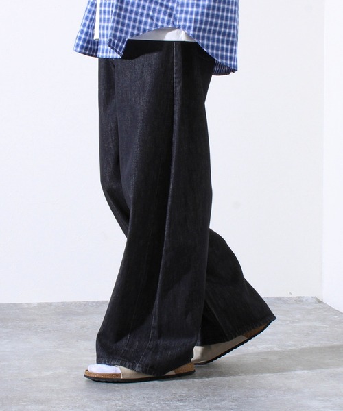 GLOSTER(グロスター)の「【WEB限定】パネル切替バレルデニム(デニムパンツ・メンズ・ブラック/インディゴブルー・マルチサイズ)」の2枚目の写真