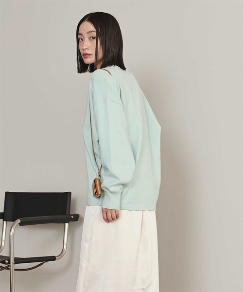 miette（ミエット）の「変形ボタンVネックカーディガン（カーディガン/ボレロ・レディース・アイボリー/ネイビー/ミント/グレー・FREE）」の8枚目の写真