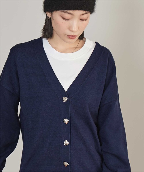 miette（ミエット）の「変形ボタンVネックカーディガン（カーディガン/ボレロ・レディース・アイボリー/ネイビー/ミント/グレー・FREE）」の16枚目の写真