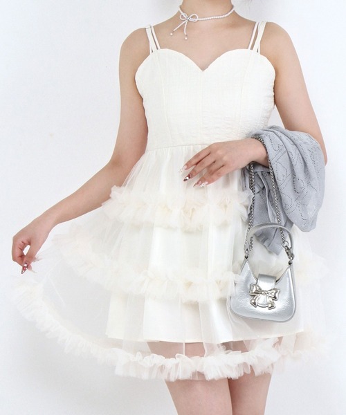 DearMyLoveRose(ディアマイラブローズ)の「【4Lー6L】チュールフリルドールティアードチュニックキャミワンピース(ワンピース・レディース・オフホワイト/グレー/スモークピンク/ブラック・4L/5L/6L)」の2枚目の写真