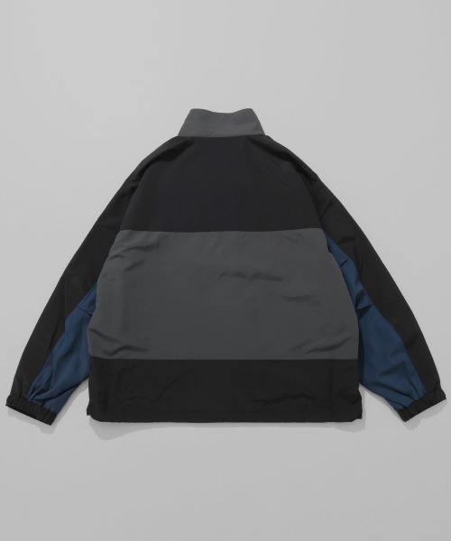 Bukta(バクタ)の「レトロスタンドジャケット(その他アウター・メンズ・ダークグリーン/ブラック・MEDIUM/X-LARGE/LARGE)」の5枚目の写真