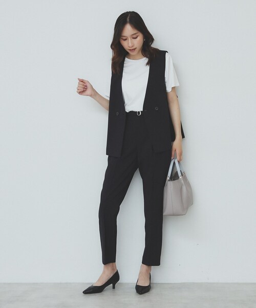 index（インデックス）の「バックフリルデザインジレ/セットアップ可【洗濯機洗い可/接触冷感/吸水速乾/ストレッチ】（ベスト・レディース・ブラック/ライトベージュ/チャコールグレー・36/38/40/42）」の10枚目の写真