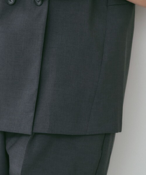 index（インデックス）の「バックフリルデザインジレ/セットアップ可【洗濯機洗い可/接触冷感/吸水速乾/ストレッチ】（ベスト・レディース・ブラック/ライトベージュ/チャコールグレー・36/38/40/42）」の22枚目の写真