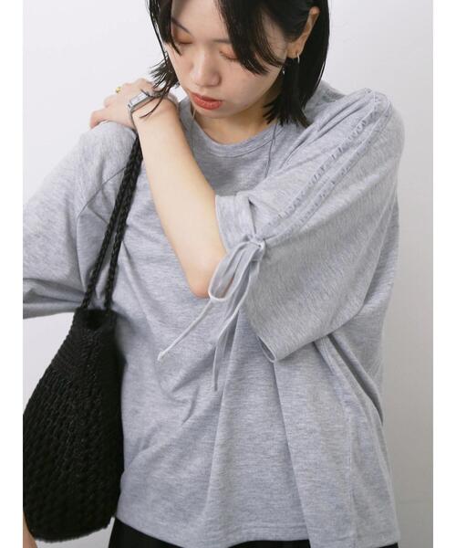Samansa Mos2 blue(サマンサモスモスブルー)の「◎【接触冷感】ベロアラインリボンTシャツ(Tシャツ/カットソー・レディース・トップグレー/チャコールグレー/ネイビー・F)」の1枚目の写真